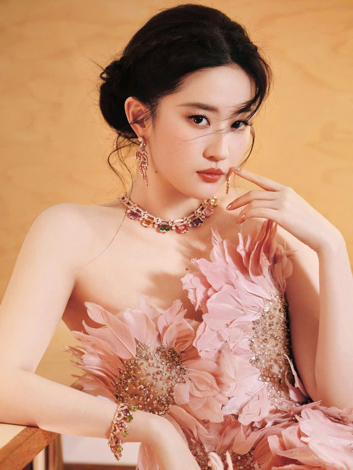 LỜI THỀ LINH NGHIỆM